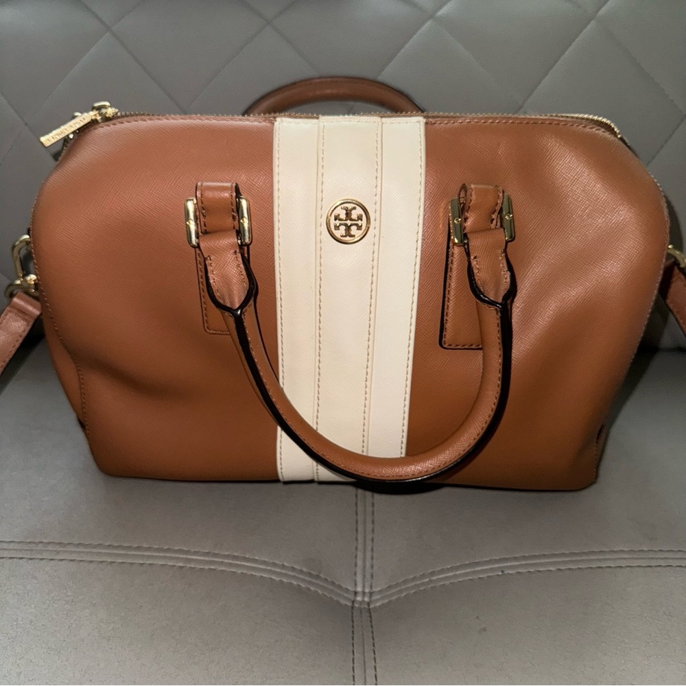 Tory Burch beige bag